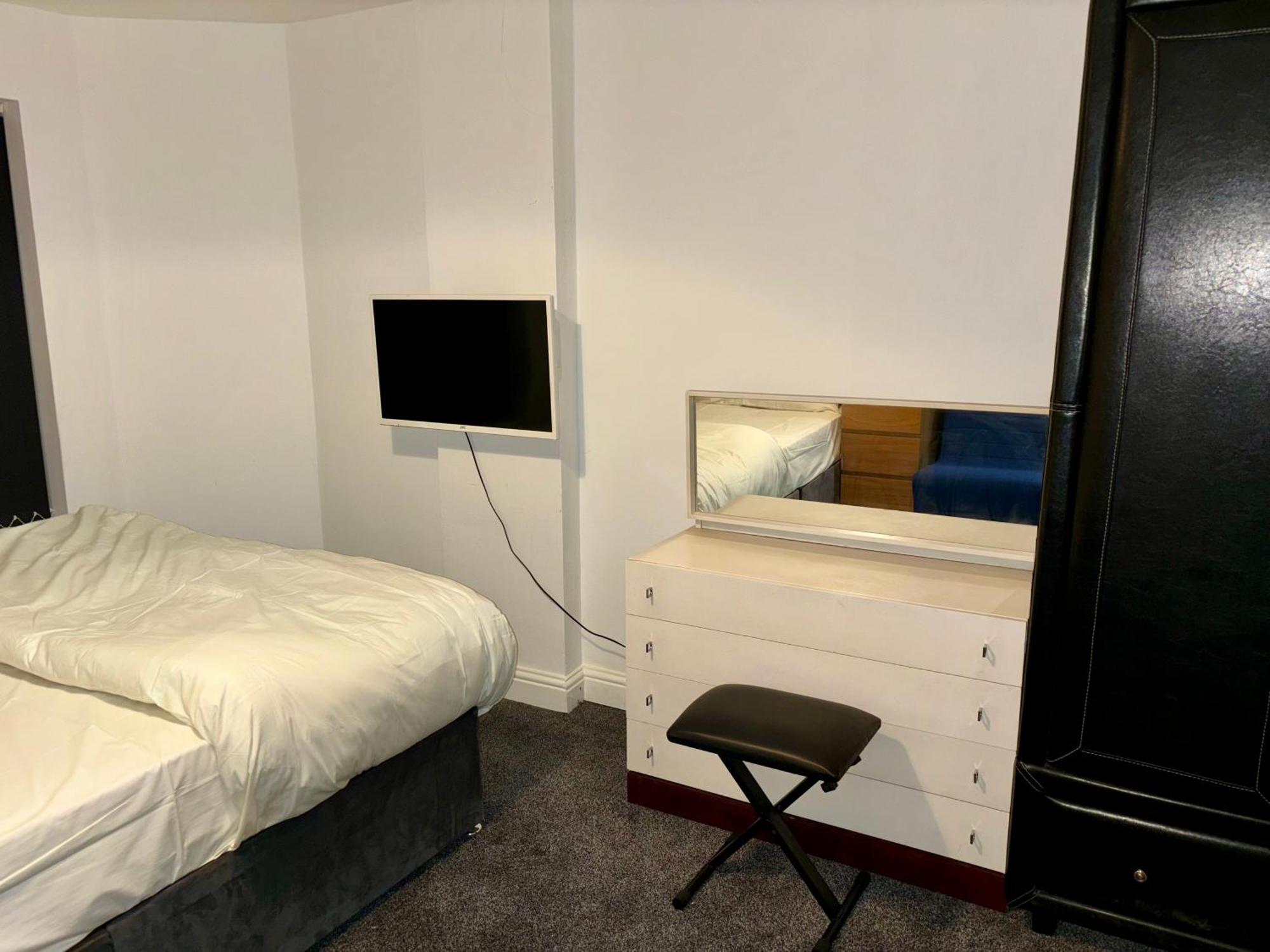 Hotel Stainless Guests House Dudley Exteriér fotografie